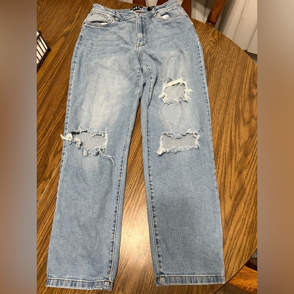 Stylish Blue Distressed Women's Jeans - Picture 1 of 5